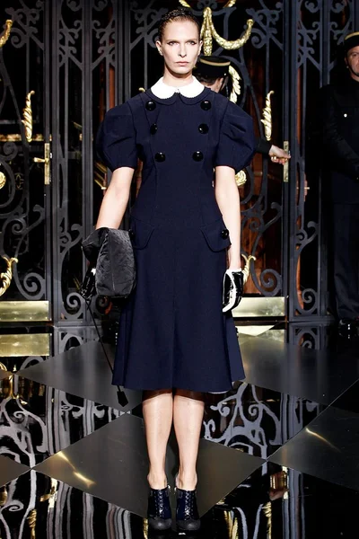 Look 41